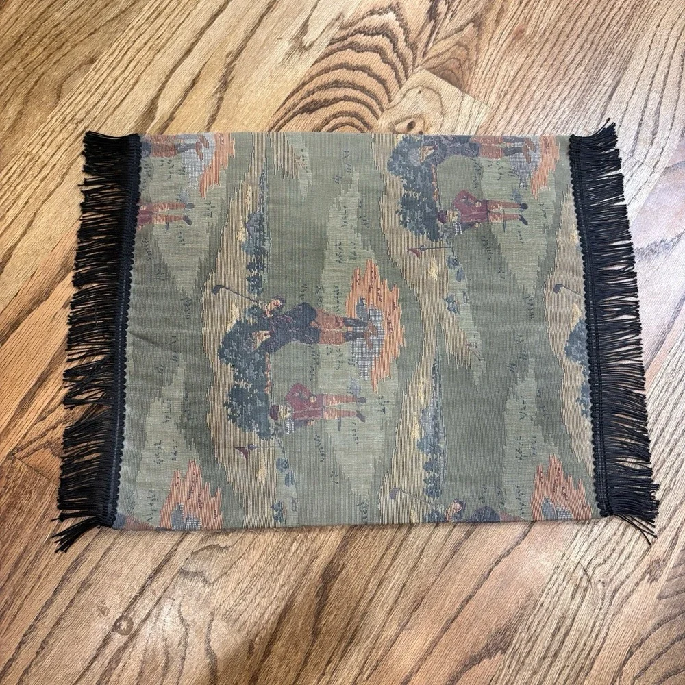 The Unbranded Brand set vintage